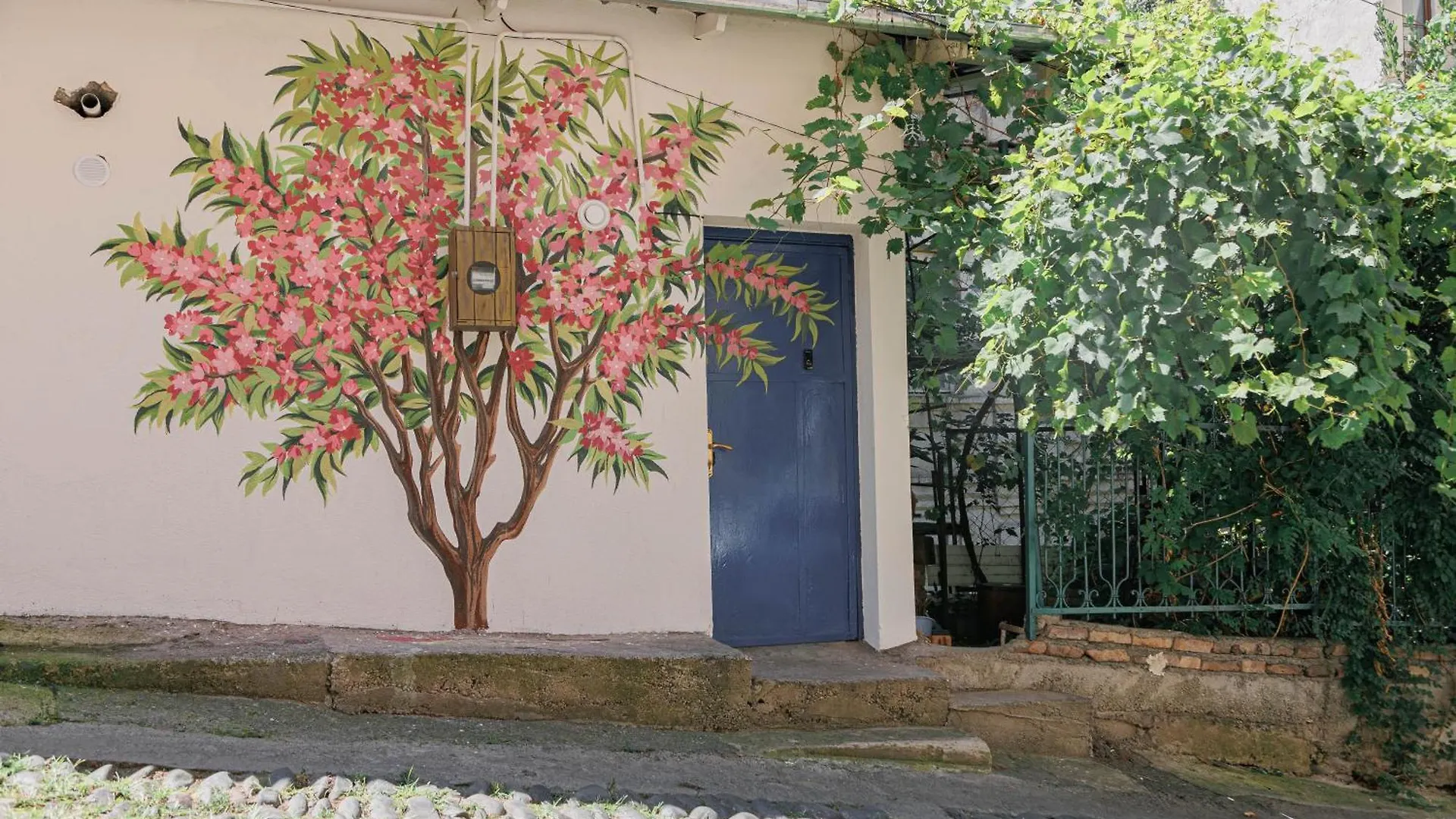 The Roses Home Tbilisi