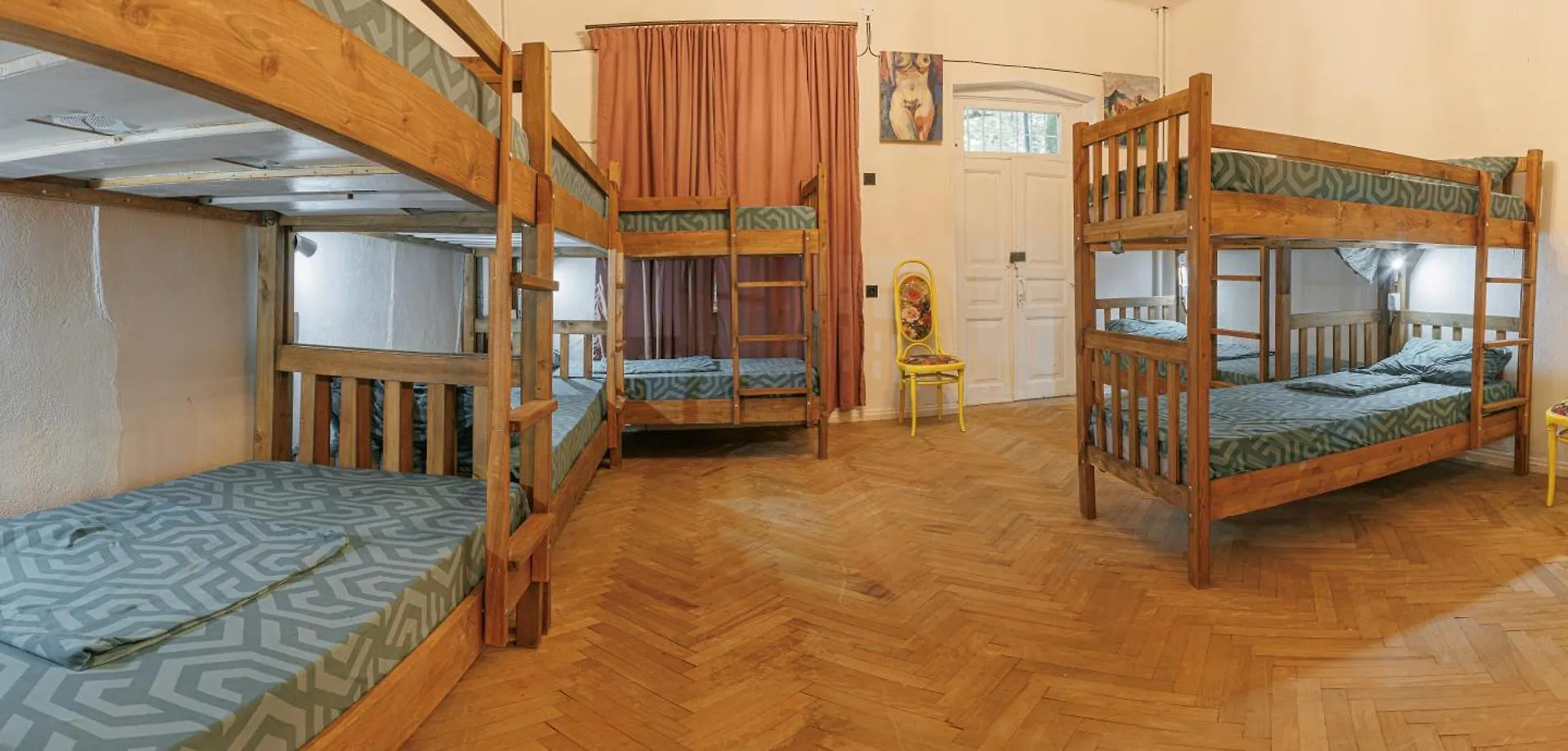 Only Roses Women'S Hostel 第比利斯